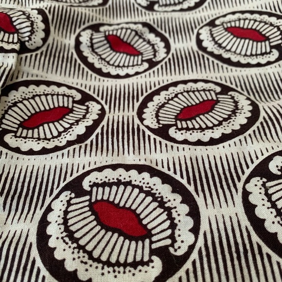 patterned pants - Picture 2 of 2